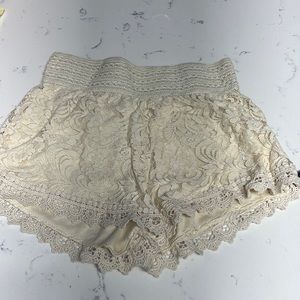 Lace shorts